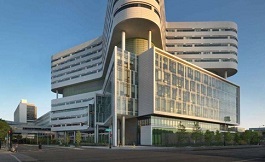 拉什大学医学中心 对患者的无限可能
